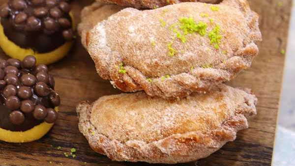 কোতাব: একটি ইরানি মিষ্টি তৈরির রেসিপি ও রান্নার কৌশল